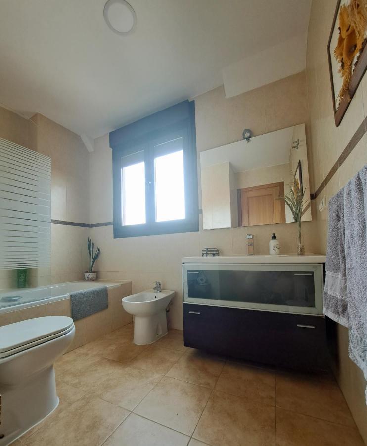 La Casa Del Cipres Villa Aldeamayor de San Martin Dış mekan fotoğraf